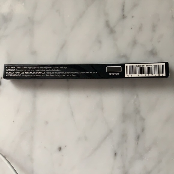 moodstruck precision pencil black eyeliner - Picture 2 of 2